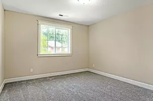 2638 Nautilus Ave NW, Salem, OR 97304 - Photo 23