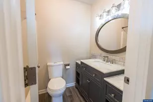 578 Pioneer St, Philomath, OR 97330 - Photo 23