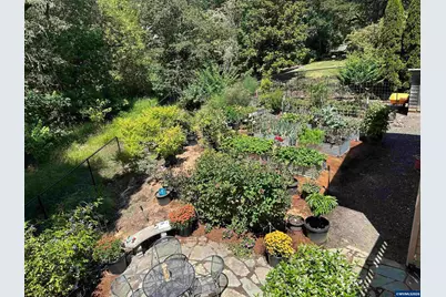 3026 NW Glenridge Dr, Corvallis, OR 97330 - Photo 17