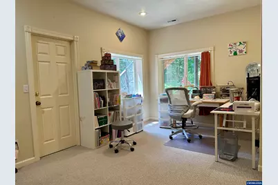 3026 NW Glenridge Dr, Corvallis, OR 97330 - Photo 43