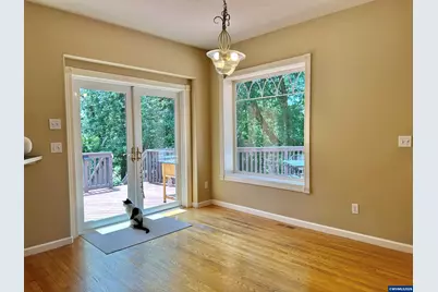 3026 NW Glenridge Dr, Corvallis, OR 97330 - Photo 9
