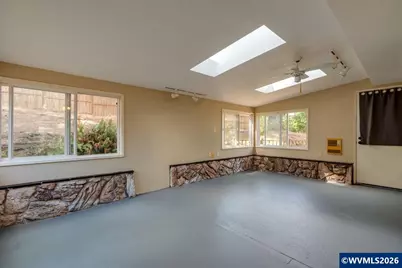 1020 Windemere Dr NW, Salem, OR 97304 - Photo 23