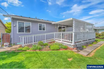 1104 Stanfield Rd, Woodburn, OR 97071 - Photo 15