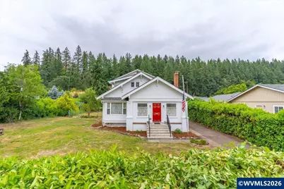 931 S Water St, Silverton, OR 97381 - Photo 1