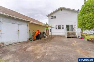 931 S Water St, Silverton, OR 97381 - Photo 45