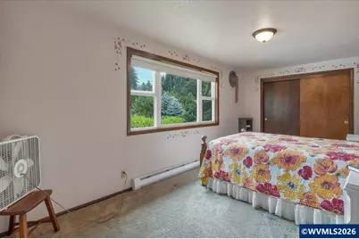 931 S Water St, Silverton, OR 97381 - Photo 37