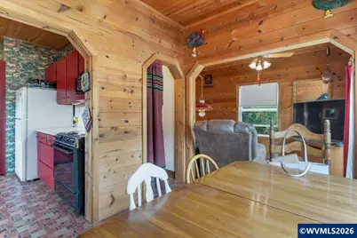 931 S Water St, Silverton, OR 97381 - Photo 31