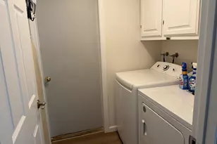 20143 NE San Rafael St, Fairview, OR 97024 - Photo 15