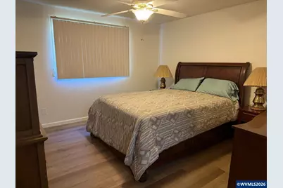 20143 NE San Rafael St, Fairview, OR 97024 - Photo 13