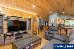 10256 Ridgeview Ter, Birkenfield, OR 97016 - Photo 5