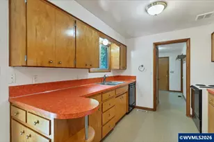 1870 May St NE, Keizer, OR 97303 - Photo 17