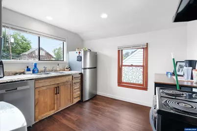 719 SW 4th St, Corvallis, OR 97333 - Photo 15