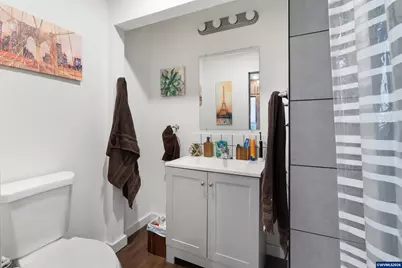 719 SW 4th St, Corvallis, OR 97333 - Photo 9