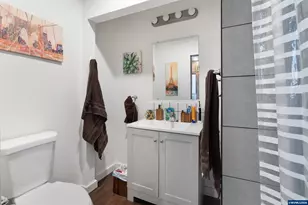 719 SW 4th St, Corvallis, OR 97333 - Photo 9