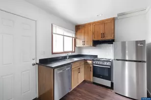 719 SW 4th St, Corvallis, OR 97333 - Photo 21