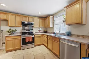 4008 Spring Ave NE, Albany, OR 97322 - Photo 11