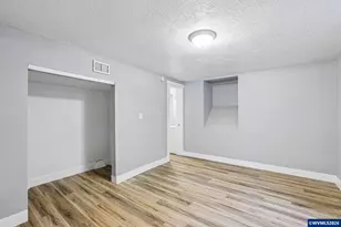 590 15th St NE, Salem, OR 97301 - Photo 27