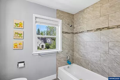590 15th St NE, Salem, OR 97301 - Photo 21