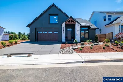 6123 Evangelista St S, Salem, OR 97306 - Photo 1
