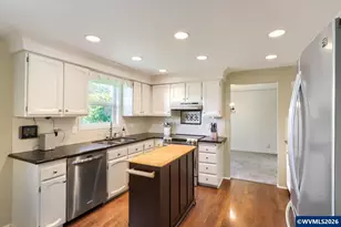 1073 Rafael Ave N, Keizer, OR 97303 - Photo 9