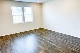 4883 Navigation Ave NE, Salem, OR 97305 - Photo 19