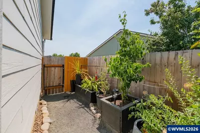 3109 28th Av SE, Albany, OR 97322 - Photo 29
