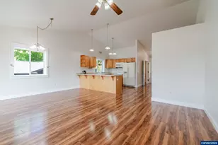 440 Spaulding Ave, Brownsville, OR 97327 - Photo 9