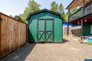 440 Spaulding Ave, Brownsville, OR 97327 - Photo 39