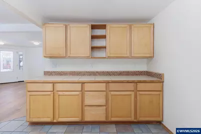 561 W Olive St, Newport, OR 97365 - Photo 13