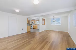 561 W Olive St, Newport, OR 97365 - Photo 5