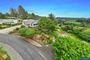 1055 NW Estate Dr, Seal Rock, OR 97376 - Photo 45