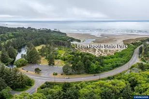 1055 NW Estate Dr, Seal Rock, OR 97376 - Photo 47