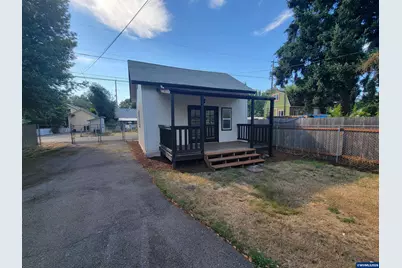 945 18th St, Salem, OR 97301 - Photo 19