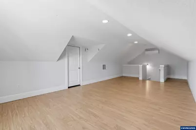 808 Oak St, Brownsville, OR 97327 - Photo 29