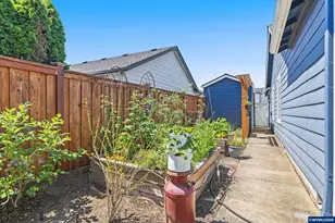 7950 O&apos neil Rd NE, Keizer, OR 97303 - Photo 29