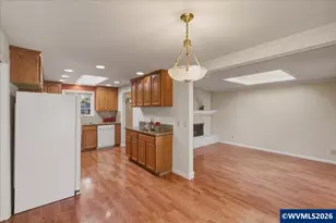 2695 NW Roosevelt Dr, Corvallis, OR 97330 - Photo 15