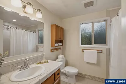 2695 NW Roosevelt Dr, Corvallis, OR 97330 - Photo 25