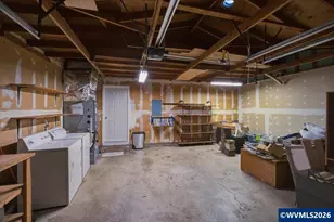 2695 NW Roosevelt Dr, Corvallis, OR 97330 - Photo 35