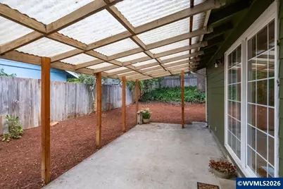 2695 NW Roosevelt Dr, Corvallis, OR 97330 - Photo 41