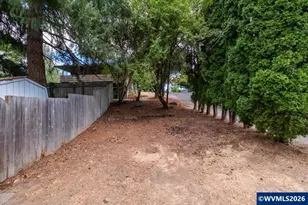 2695 NW Roosevelt Dr, Corvallis, OR 97330 - Photo 45