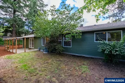 2695 NW Roosevelt Dr, Corvallis, OR 97330 - Photo 39