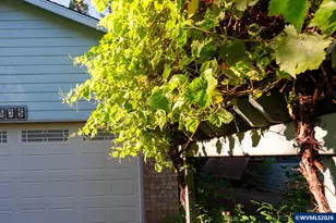 525 Mill Stream Woods Rd, Stayton, OR 97383 - Photo 15