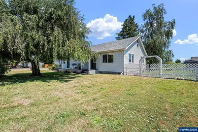 112 E 2nd St, Halsey, OR 97348 - Photo 3