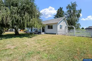 112 E 2nd St, Halsey, OR 97348 - Photo 3