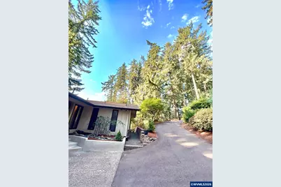 5833 NW Highland Pl, Corvallis, OR 97330 - Photo 3