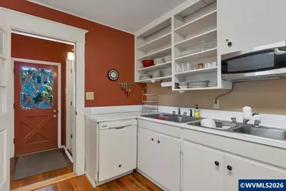 292 17th St SE, Salem, OR 97301 - Photo 11