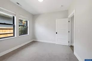 986 Berkeley Ln E, Monmouth, OR 97361 - Photo 29