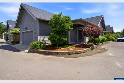 986 Berkeley Ln E, Monmouth, OR 97361 - Photo 3