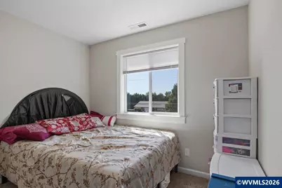518 Red Cedar Ln NE, Salem, OR 97301 - Photo 23