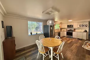 1335 Wildfang Dr, Independence, OR 97351 - Photo 7